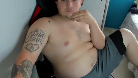 Andres INDEPENDENT MODEL online show from November 24, 8:30 pm