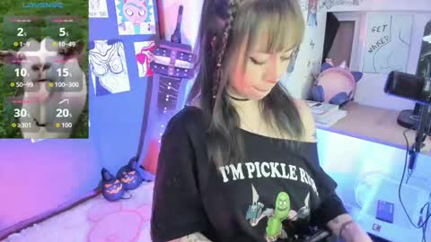 oni_dakotta online show from October 17, 11:35 am