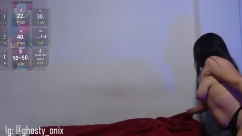 onixandghosty online show from June 30, 6:42 pm