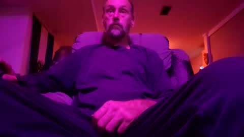 Snapshot of only01love chatting on October 20, 12:00 am only01love online show from October 20, 12:00 am