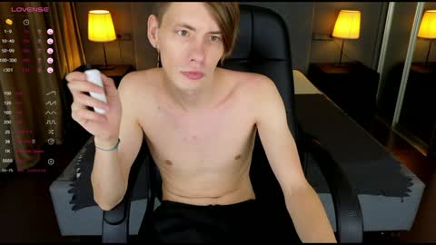 Erick  online show from January 22, 5:48 am