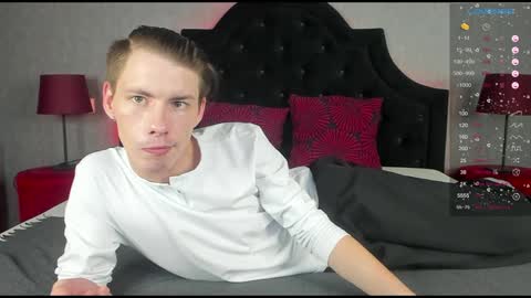 Erick  online show from February 4, 4:39 pm