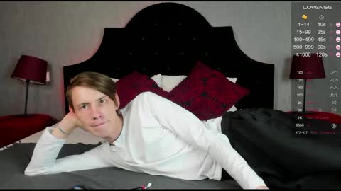 Erick  online show from February 10, 10:19 pm