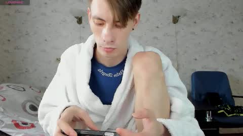 Snapshot of only_eric chatting on March 26, 7:14 am Erick online show from March 26, 7:14 am