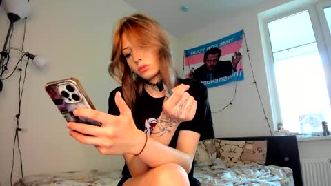 Iva online show from May 20, 3:51 pm