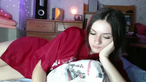 Snapshot of only_ubutterfly chatting on March 8, 8:25 pm Amalia online show from March 8, 8:25 pm