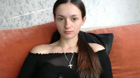 Snapshot of only_ubutterfly chatting on October 2, 2:02 pm Amalia online show from October 2, 2:02 pm