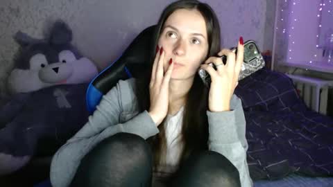 Snapshot of only_ubutterfly chatting on October 11, 5:44 pm Amalia online show from October 11, 5:44 pm