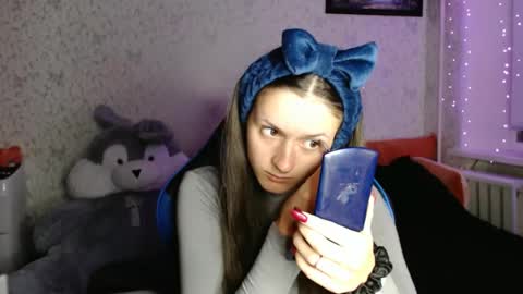 Snapshot of only_ubutterfly chatting on October 21, 5:57 pm Amalia online show from October 21, 5:57 pm