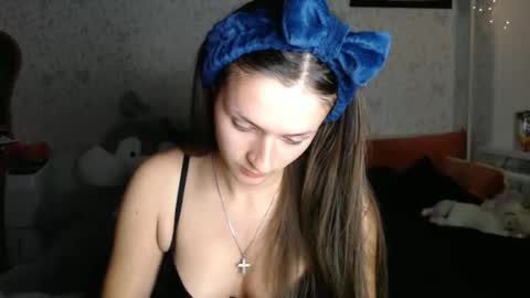 Snapshot of only_ubutterfly chatting on November 3, 5:25 pm Amalia online show from November 3, 5:25 pm