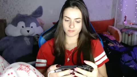 Snapshot of only_ubutterfly chatting on November 22, 6:40 pm Amalia online show from November 22, 6:40 pm