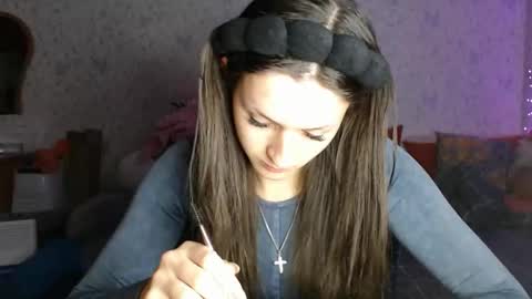 Snapshot of only_ubutterfly chatting on December 17, 6:58 pm Amalia online show from December 17, 6:58 pm