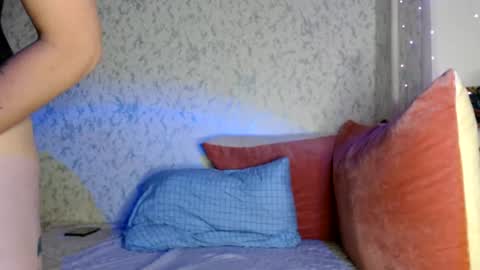 Amalia online show from June 22, 6:38 pm