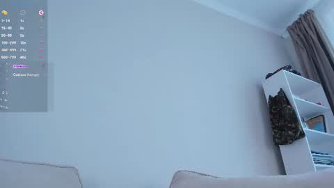 Snapshot of onlycatsss chatting on July 9, 6:39 am Amelia online show from July 9, 6:39 am