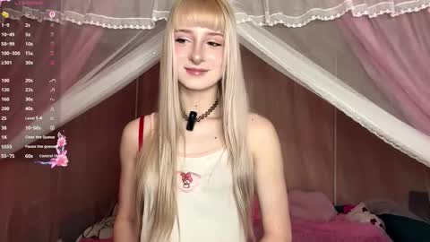 Snapshot of onlyeva1 chatting on March 19, 9:13 am Eva online show from March 19, 9:13 am