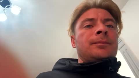 Snapshot of onlyloveyoutwice2016 chatting on September 25, 2:32 pm onlyloveyoutwice2016 online show from September 25, 2:32 pm