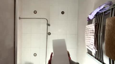 Snapshot of onlyloveyoutwice2016 chatting on October 15, 10:59 am onlyloveyoutwice2016 online show from October 15, 10:59 am