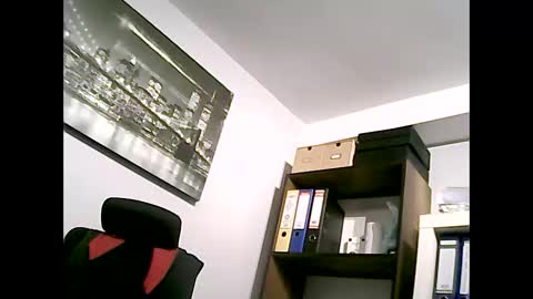 Snapshot of onlyprivate_m35 chatting on December 1, 11:15 am onlyprivate m35 online show from December 1, 11:15 am