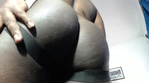 Snapshot of onlysexxxhard chatting on March 10, 2:22 pm Latino hot online show from March 10, 2:22 pm