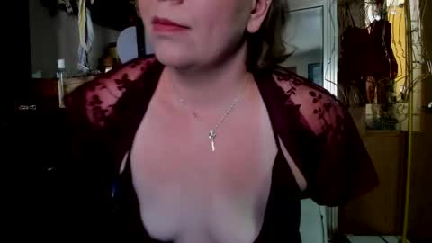 Snapshot of onlytasha chatting on June 29, 5:25 am onlytasha online show from June 29, 5:25 am