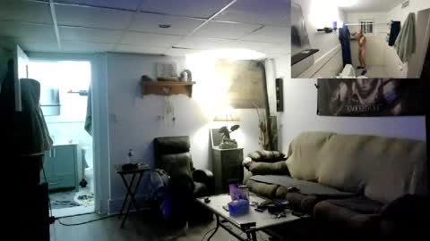 ontarioguy78 online show from June 10, 12:11 am