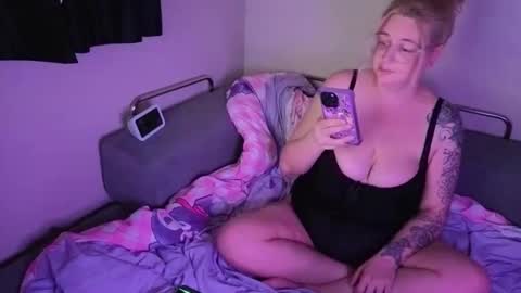 MISS ONYX online show from May 27, 12:40 am