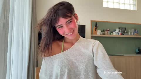 Helen online show from May 8, 10:59 pm