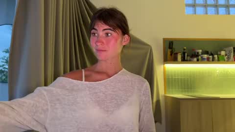 Helen online show from August 4, 10:23 pm