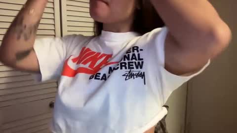 Miss Girly online show from September 16, 6:47 am