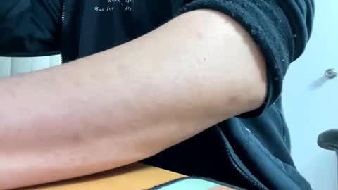 Snapshot of ooiskyfalloo chatting on March 14, 7:58 am ooiskyfalloo online show from March 14, 7:58 am