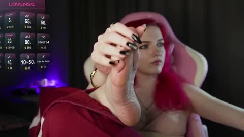 Snapshot of ooliviaa chatting on November 7, 4:51 pm Hannah online show from November 7, 4:51 pm