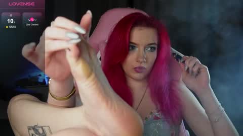 Snapshot of ooliviaa chatting on November 30, 4:11 pm Hannah online show from November 30, 4:11 pm