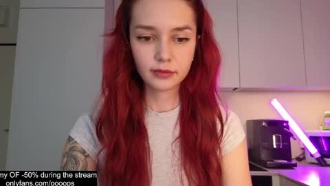 Snapshot of oooops__ chatting on April 24, 3:25 pm Eva online show from April 24, 3:25 pm