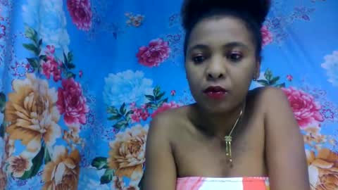 ooooranorosoa online show from June 11, 9:40 am