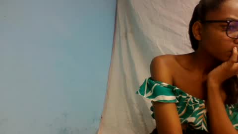 ooooranorosoa online show from July 28, 6:20 pm