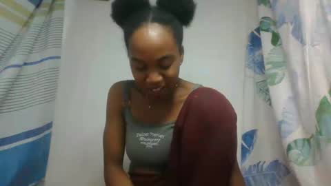 Snapshot of oooorazanamalala chatting on June 10, 12:04 pm oooorazanamalala online show from June 10, 12:04 pm