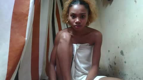 oooosoavizara online show from June 6, 8:52 am
