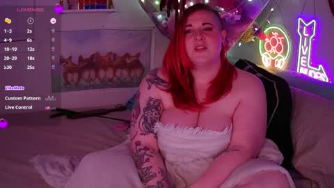 Snapshot of opalreigning chatting on October 11, 10:14 am Opal online show from October 11, 10:14 am