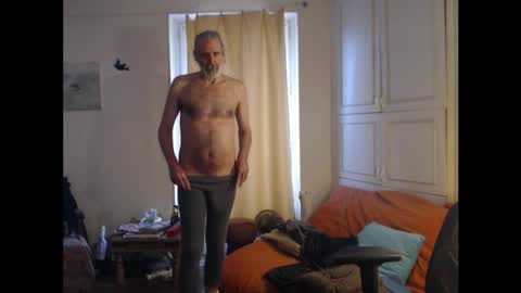 opcit9 online show from January 7, 12:18 pm