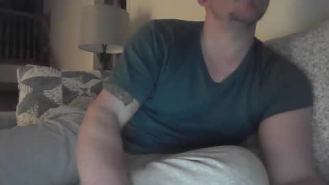 Snapshot of open_torequest chatting on February 21, 5:08 am open_torequest online show from February 21, 5:08 am