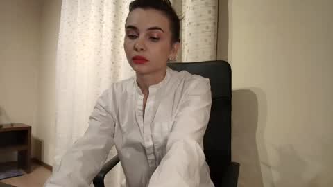 ophelia blue online show from October 29, 4:09 pm