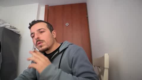 Snapshot of or690 chatting on January 12, 12:10 pm or online show from January 12, 12:10 pm