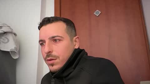 Snapshot of or690 chatting on January 13, 11:15 am or online show from January 13, 11:15 am