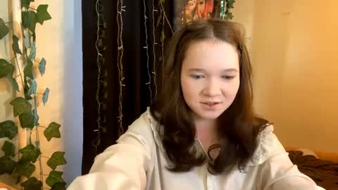 Leslie online show from June 13, 1:09 pm