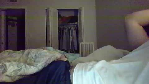 orange22boi online show from October 14, 3:18 am