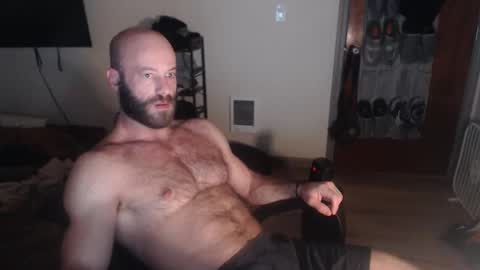 Snapshot of oregon87 chatting on March 31, 2:17 pm The Oregon Lumberjack online show from March 31, 2:17 pm