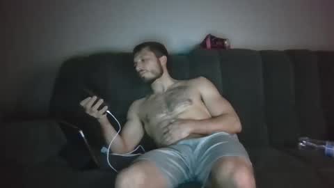 oregonthegiant online show from February 6, 10:40 am