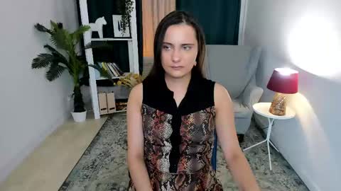 Snapshot of orfeya_one chatting on April 21, 4:56 pm Orfeya online show from April 21, 4:56 pm