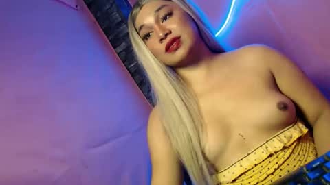 anura online show from February 6, 12:48 am