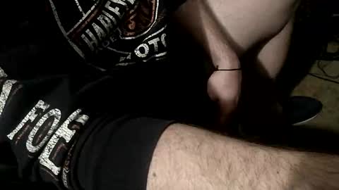 Snapshot of orgasmgiver9090 chatting on April 5, 8:17 pm orgasmgiver9090 online show from April 5, 8:17 pm